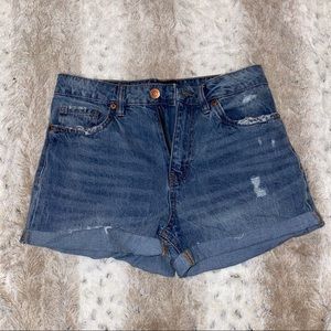 AEROPOSTAL DENIM MOM SHORTS in MEDIUM BLUE WASH